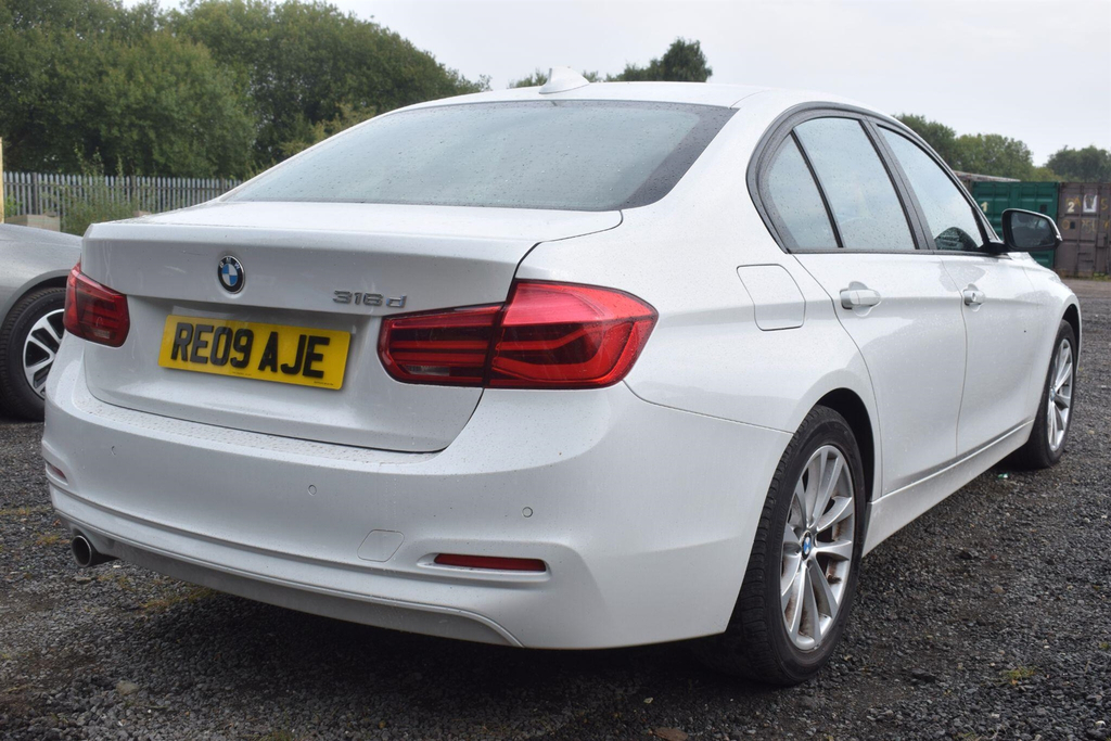 BMW 3 Series 2.0 Se Euro 6 Ss White #2