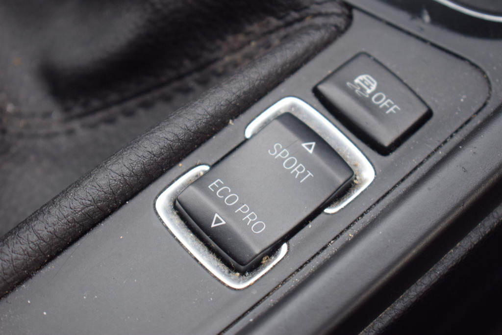 BMW 3 Series 320D Efficientdynamics Step Black #34