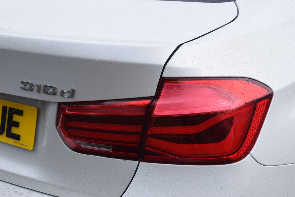 BMW 3 Series 320D Efficientdynamics Step Black #14