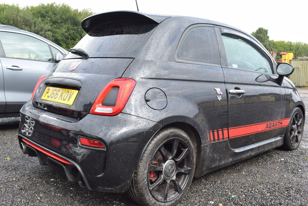 Abarth 595 1.4 T-jet Euro 6 Black #2