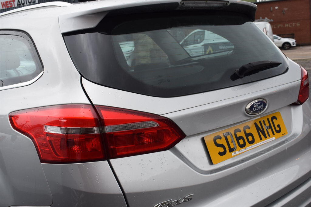 Ford Focus Focus St-3 T Grey #15