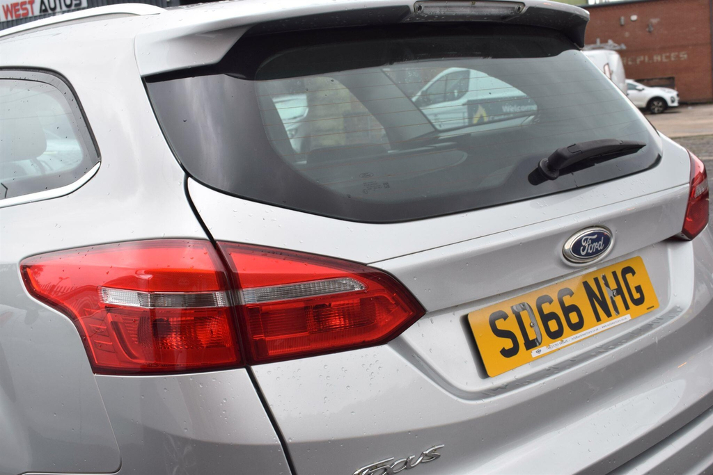 Ford Focus Focus St-3 T Grey #8