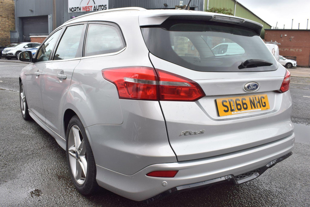 Ford Focus Focus St-3 T Grey #7
