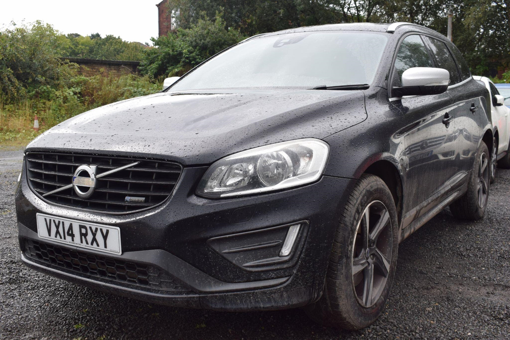 Volvo XC60 D4 R-design White #11