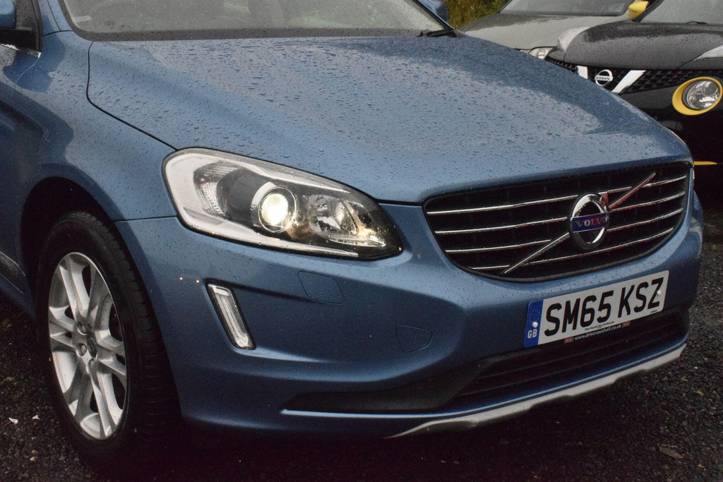 Volvo XC60 Suv Blue #6