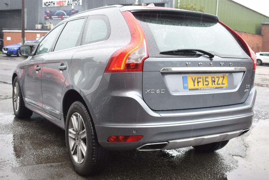 Volvo XC60 Blue #7