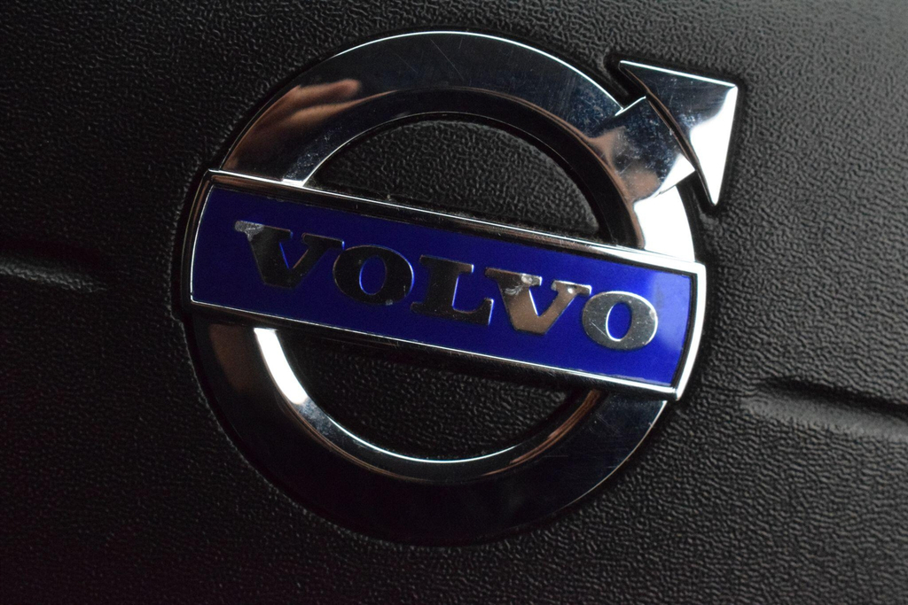 Volvo XC60 Blue #49