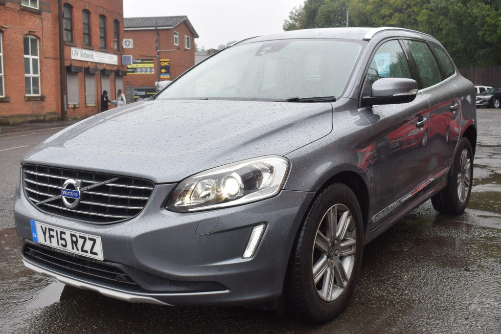 Volvo XC60 Blue #15