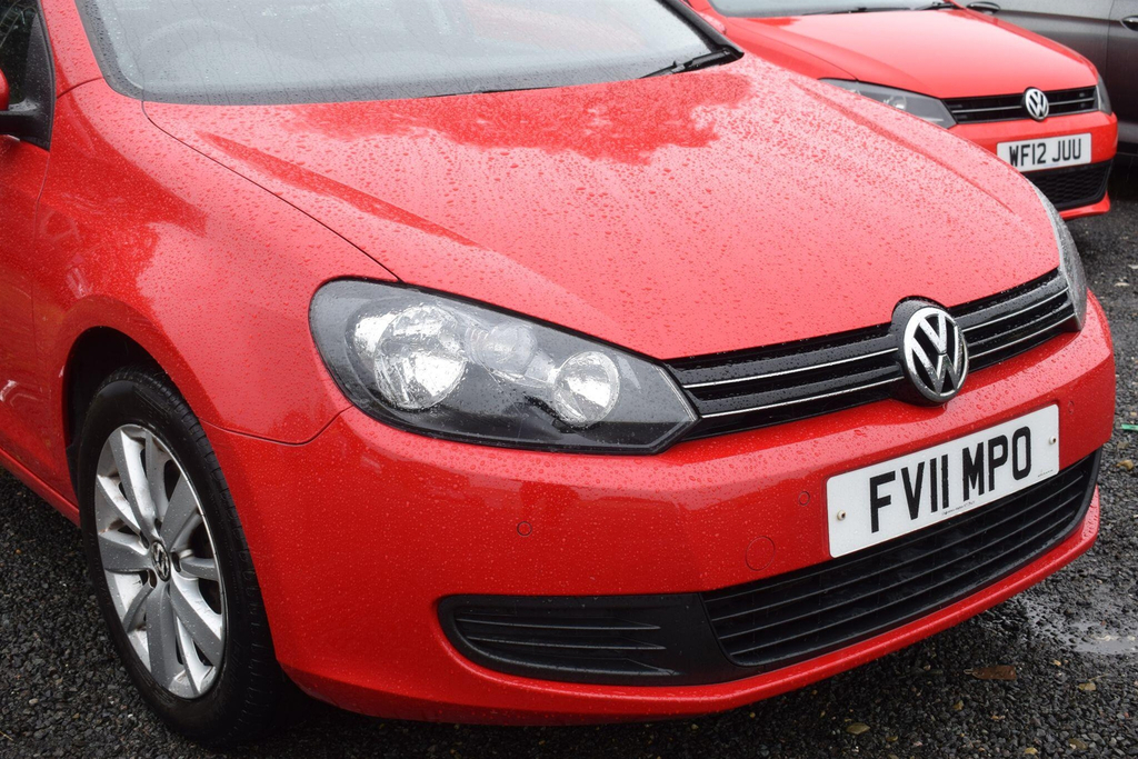 Volkswagen Golf Hatchback Black #17