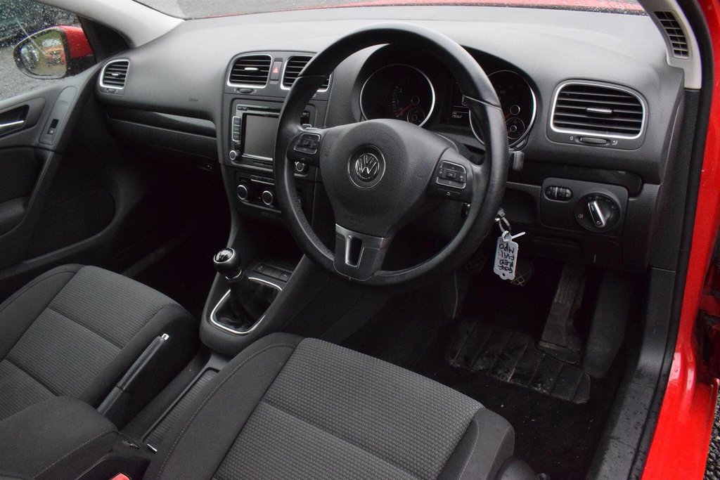 Volkswagen Golf Hatchback Black #3