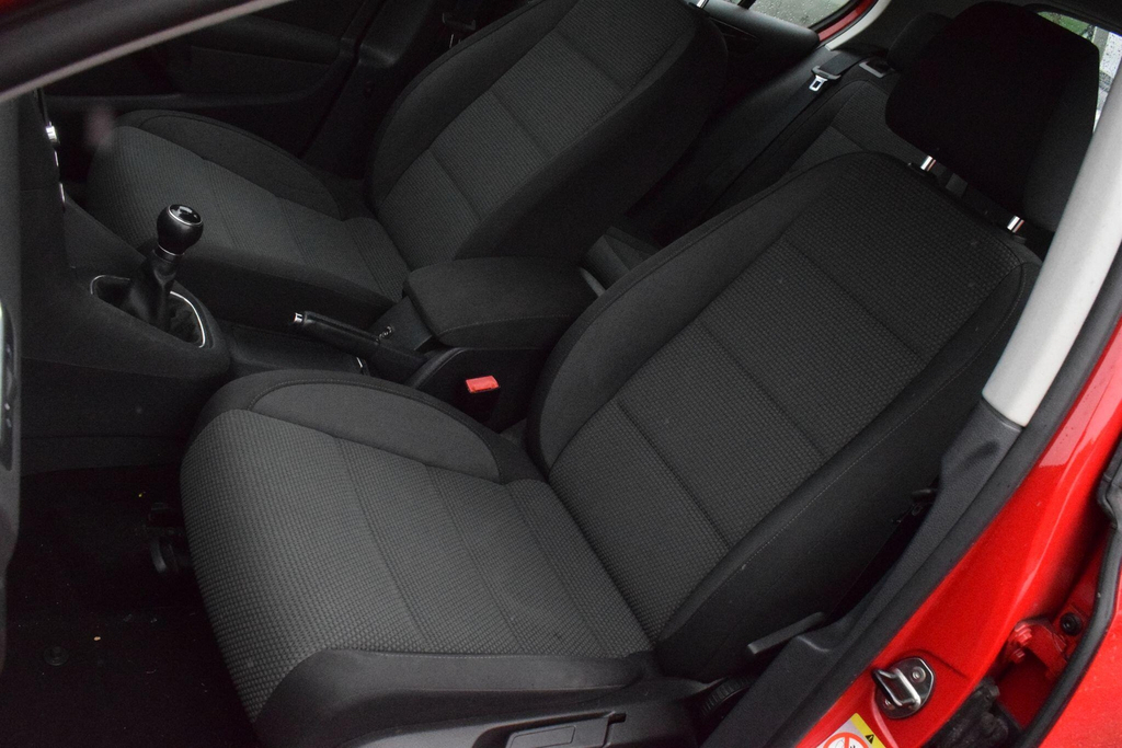 Volkswagen Golf Hatchback Black #23