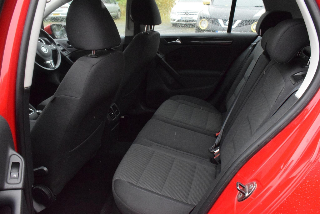 Volkswagen Golf Hatchback Black #25