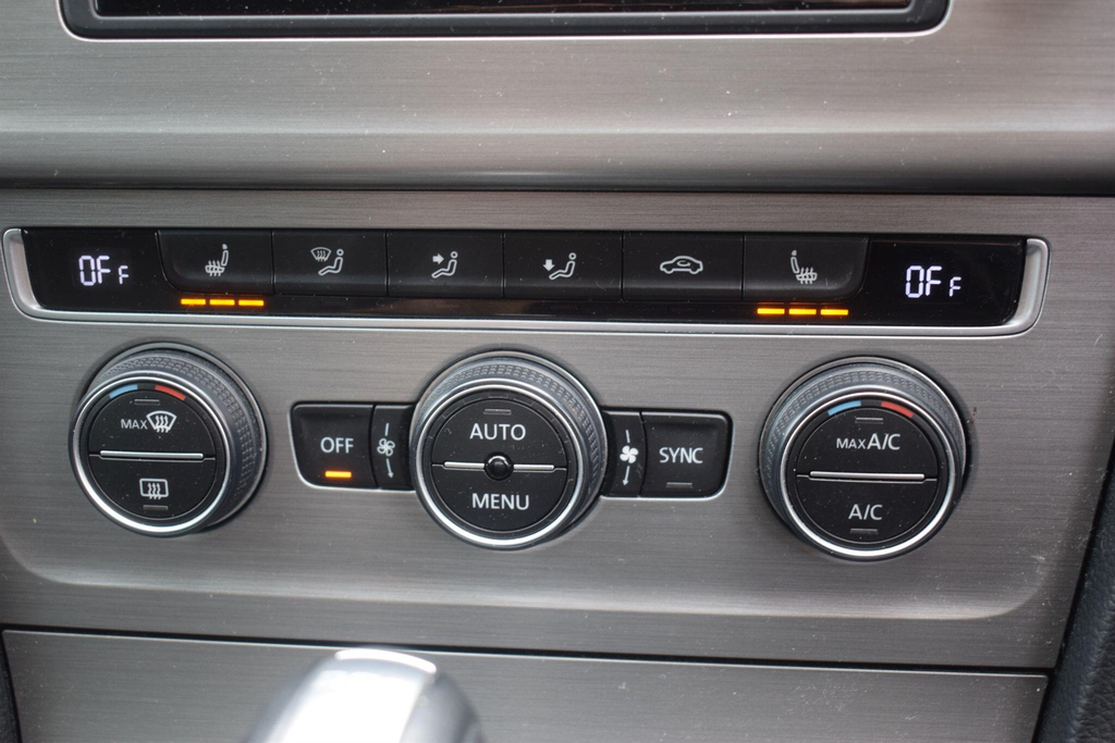 Volkswagen Golf Hatchback Grey #27