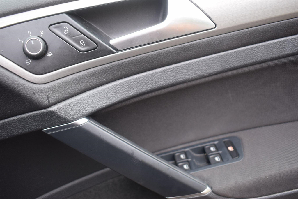 Volkswagen Golf Hatchback Grey #23