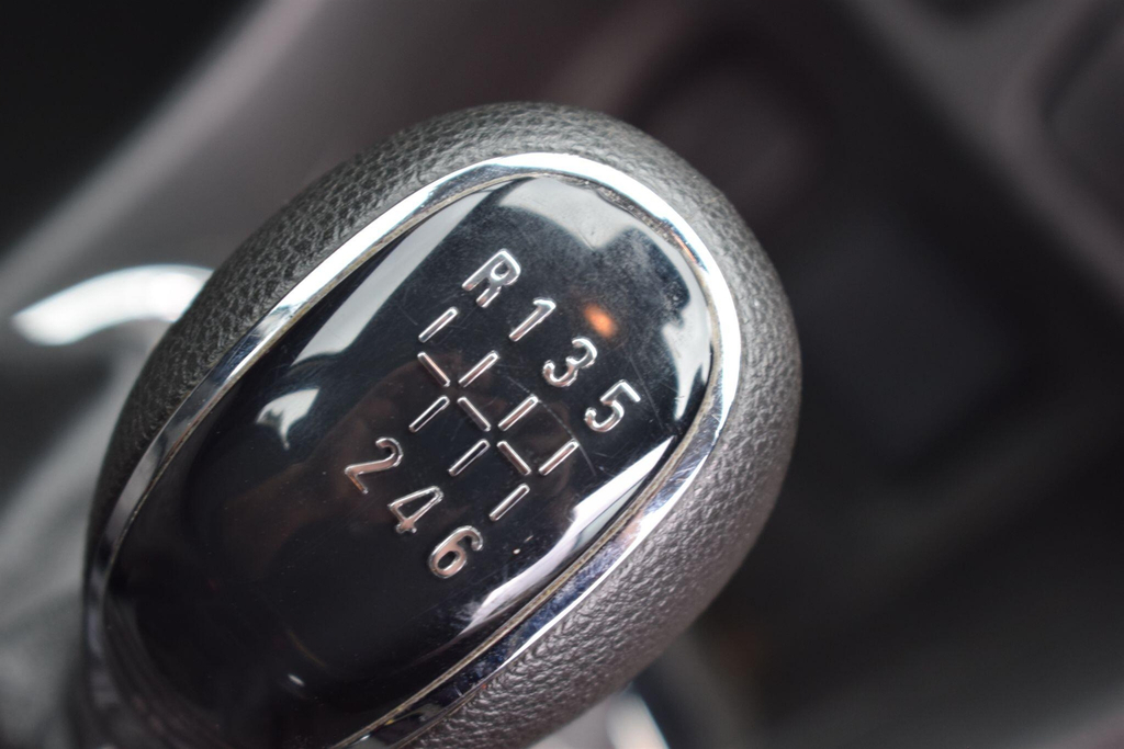 Vauxhall Mokka Tech Line Silver #20