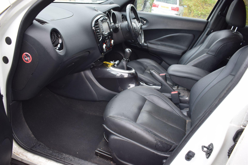 Nissan Juke Juke Yellow #23