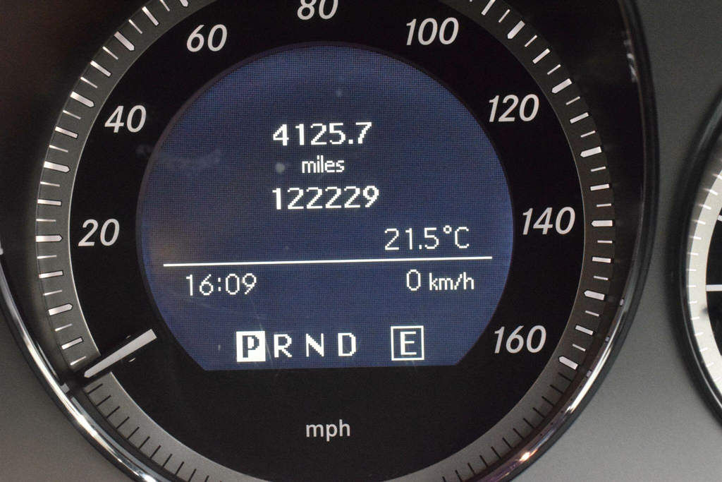 Mercedes-Benz C Class C180 Cgi Blueefficiency Elegance Silver #46
