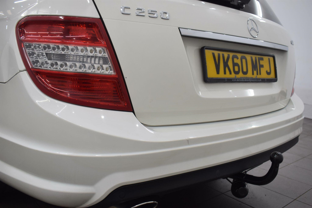 Mercedes-Benz C Class C180 Cgi Blueefficiency Elegance Silver #14