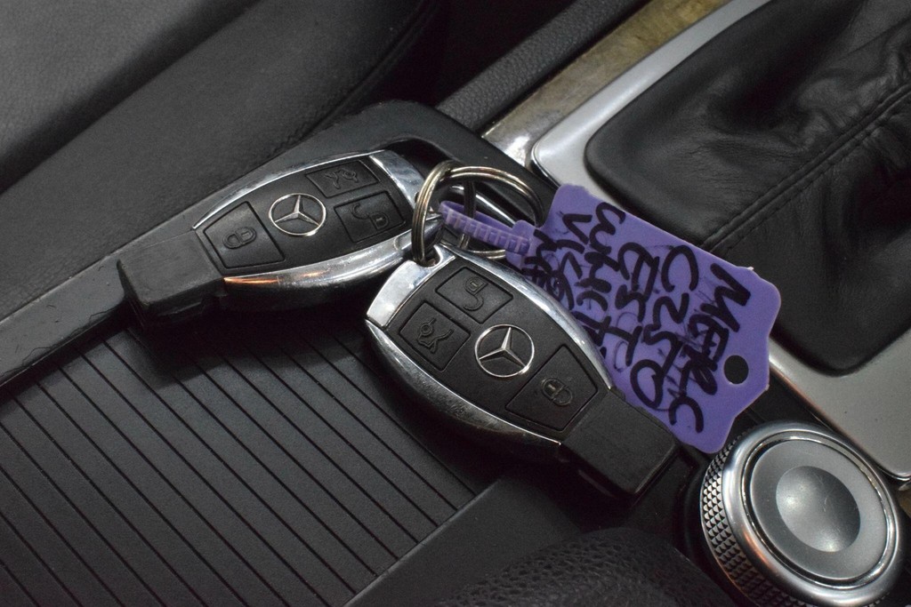Mercedes-Benz C Class C180 Cgi Blueefficiency Elegance Silver #36