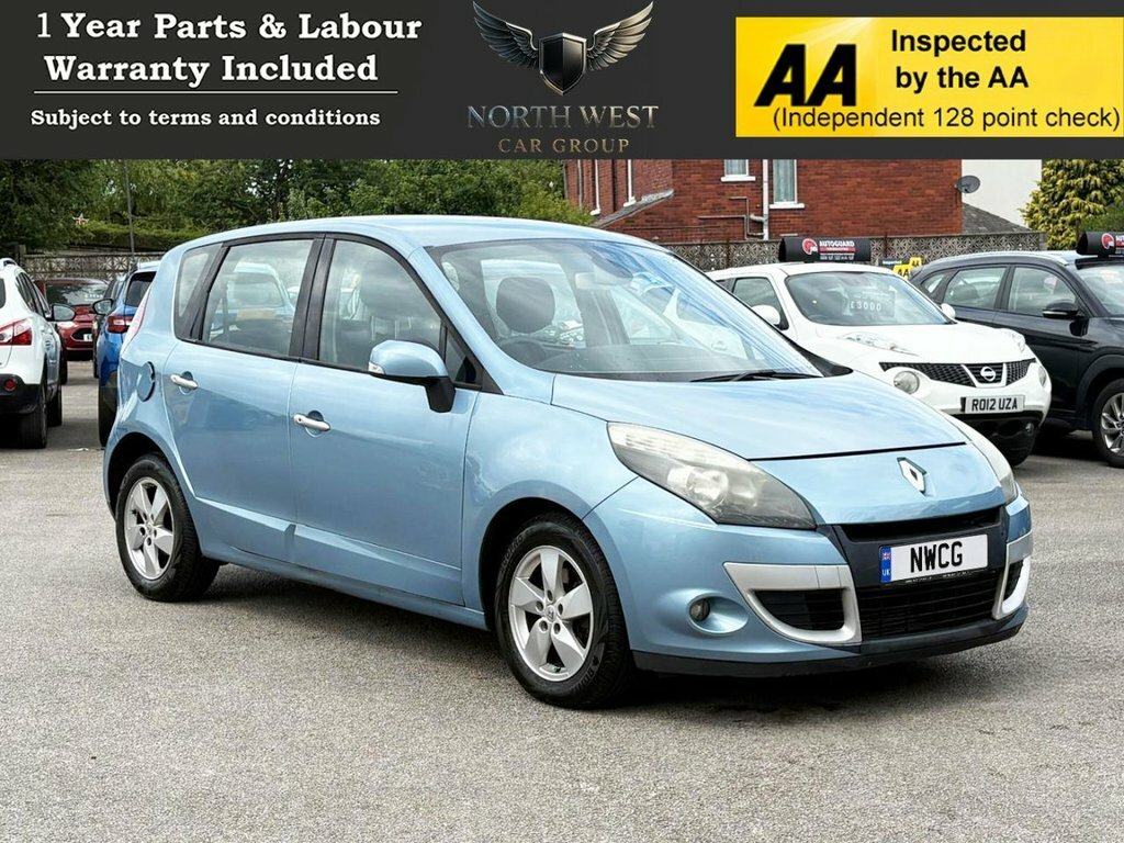 Renault Scenic 1.5L Dynamique Tomtom Blue