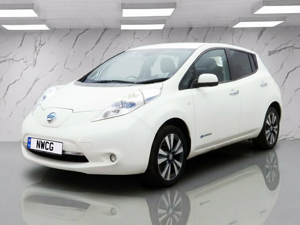 Nissan Leaf Leaf Acenta Flex Red #2