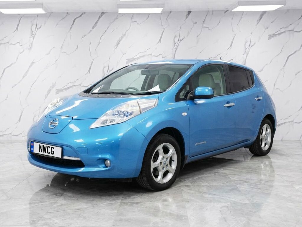 Nissan Leaf Hatchback Blue #3