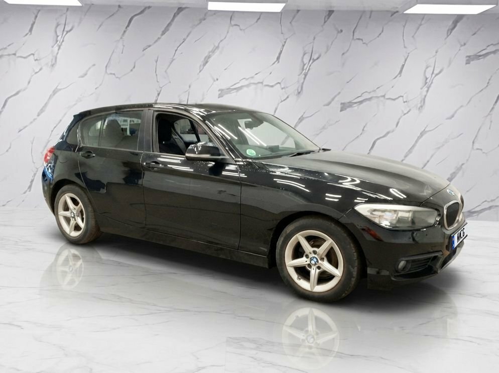 BMW 1 Series 1.5L Ed Plus Black #2