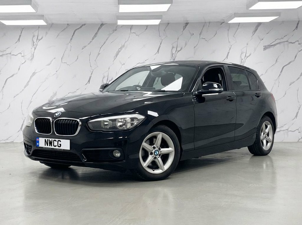BMW 1 Series 1.5L Ed Plus Black #4