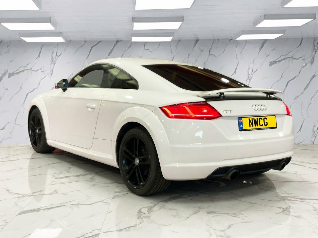 Audi TT 1.8L Sport White #3