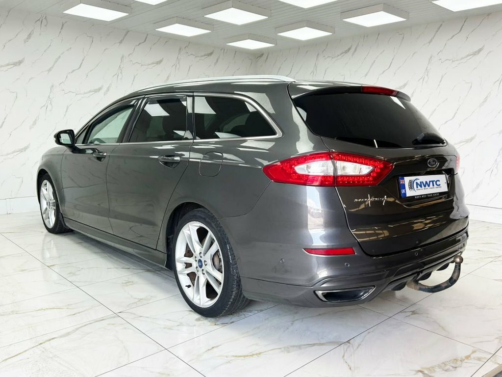 Ford Mondeo 2L Titanium Grey #4