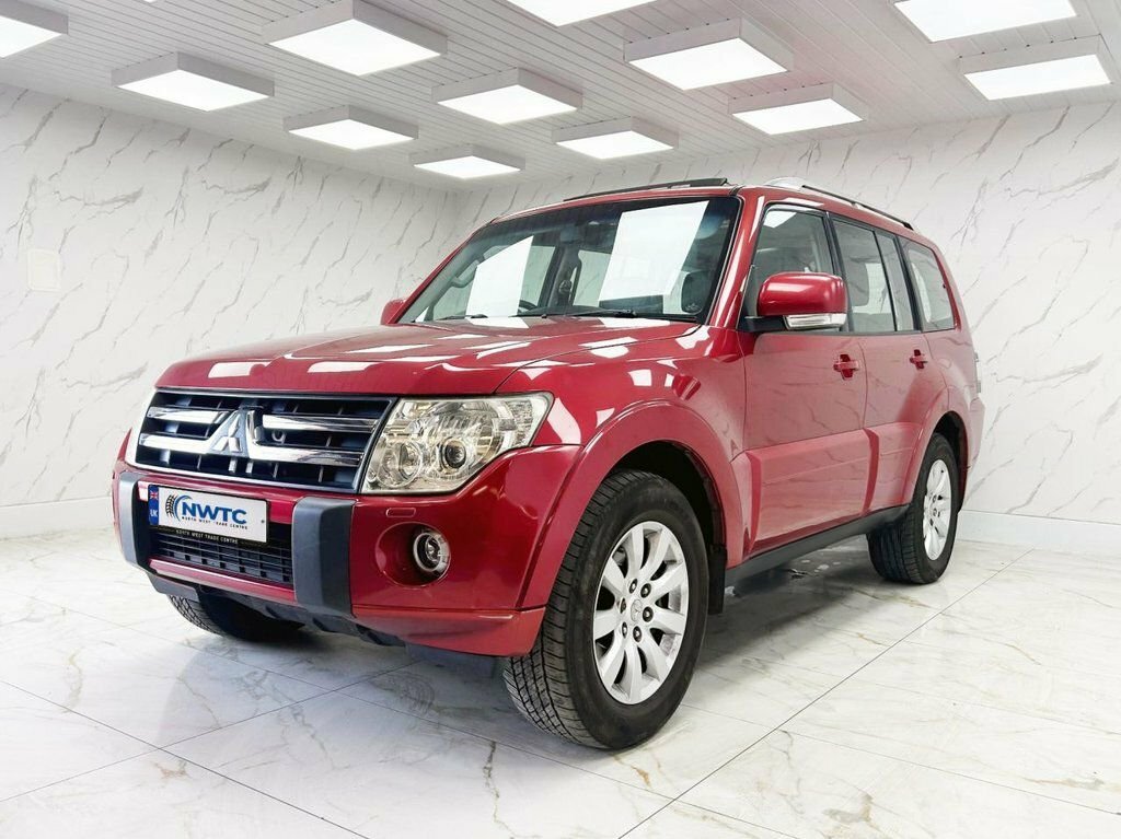 Mitsubishi Shogun 3.2L Elegance Red #4