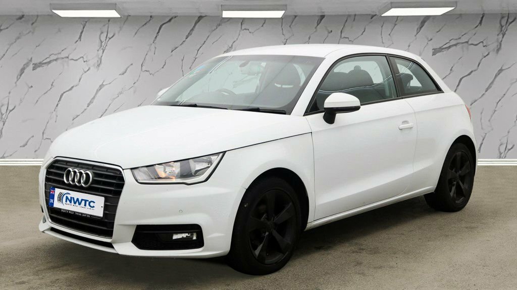 Audi A1 1L Sport KS66FWZ White #2
