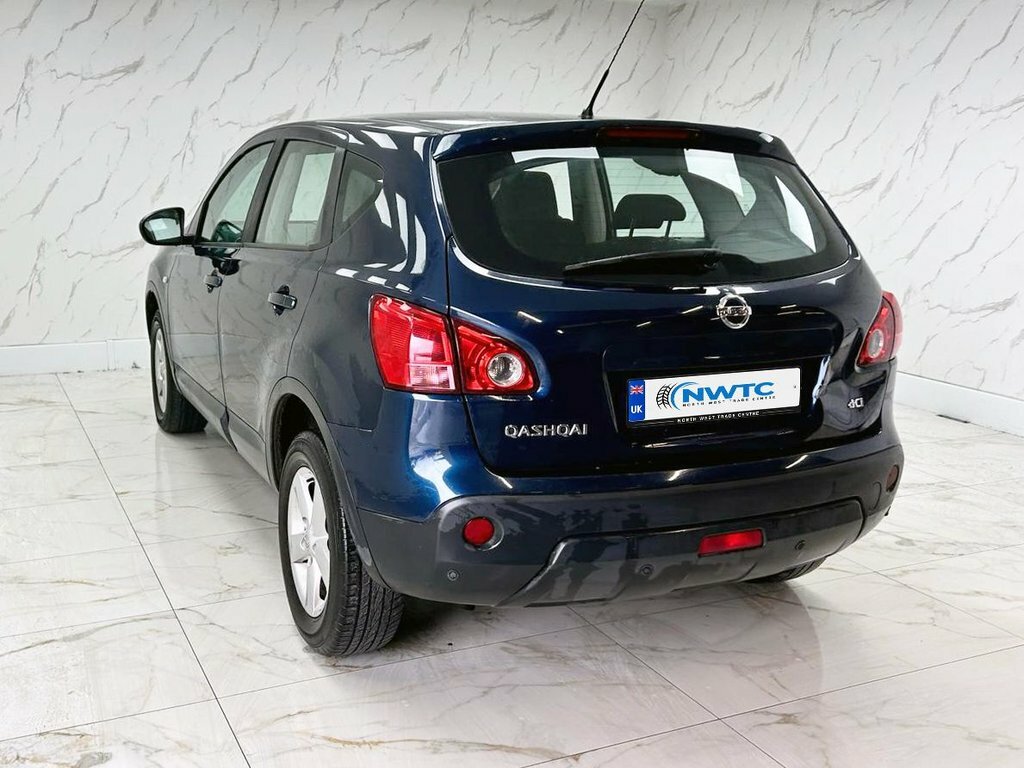 Nissan Qashqai Acenta Black #7