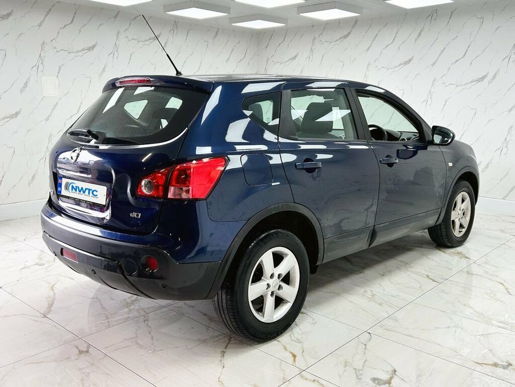 Nissan Qashqai Acenta Black #10