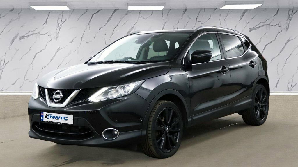 Nissan Qashqai 1.6L Tekna Black