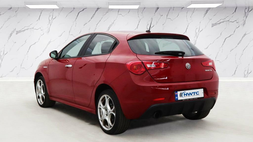 Alfa Romeo Giulietta 1.4L Sport Red #2