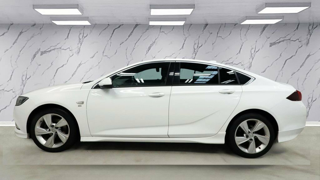 Vauxhall Insignia 1.5L Sri Vx Line Nav DV17WTG White #5