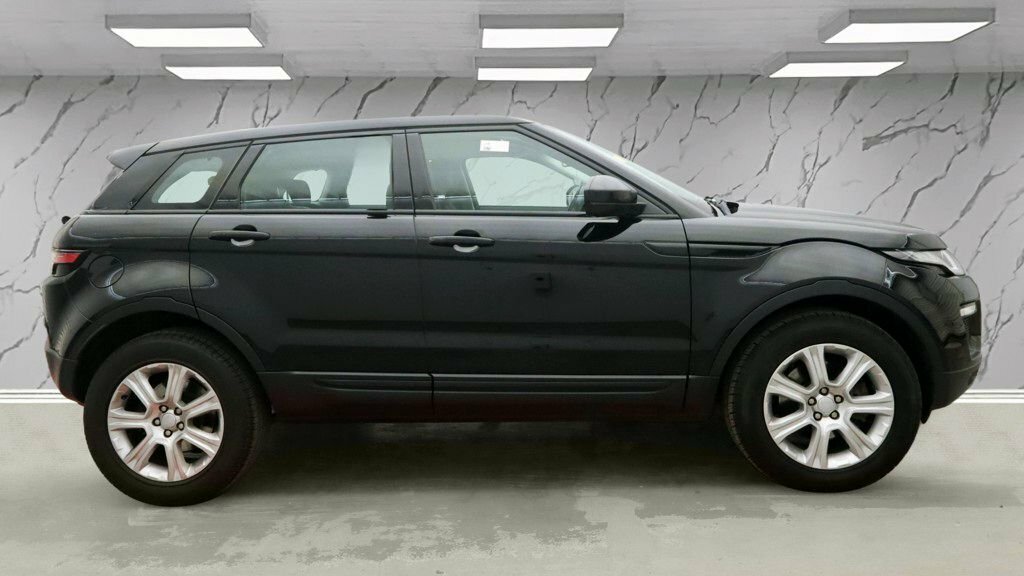 Land Rover Range Rover Evoque 2L Se Tech DG68MHA Black #4