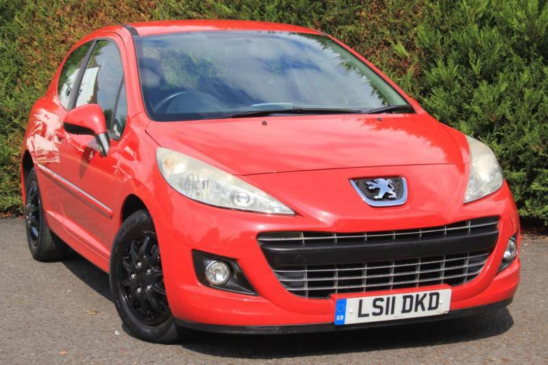 Peugeot 207 1.4 Vti 95 Active Red