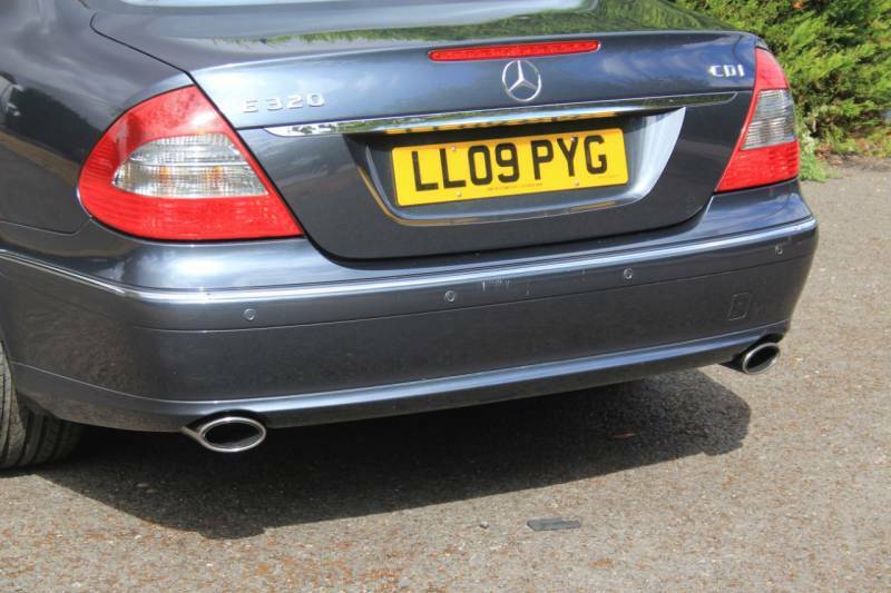 Mercedes-Benz E Class Avantgarde Silver #16