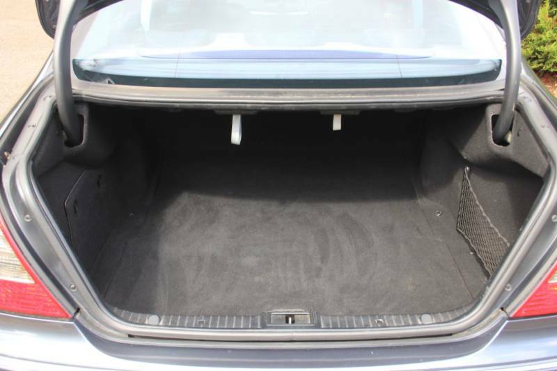 Mercedes-Benz E Class Avantgarde Silver #15