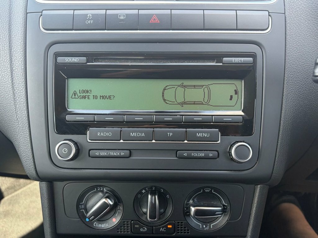 Volkswagen Polo 1.4L Sel AO10LVF Orange #3