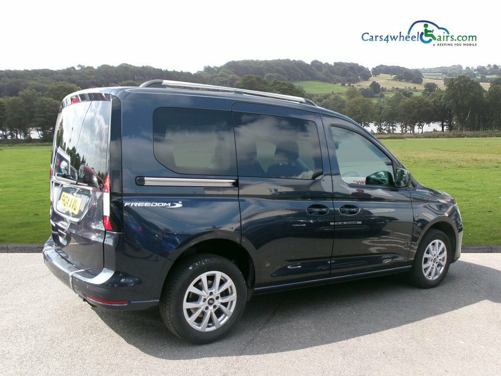 Ford Tourneo Connect Mpv Blue