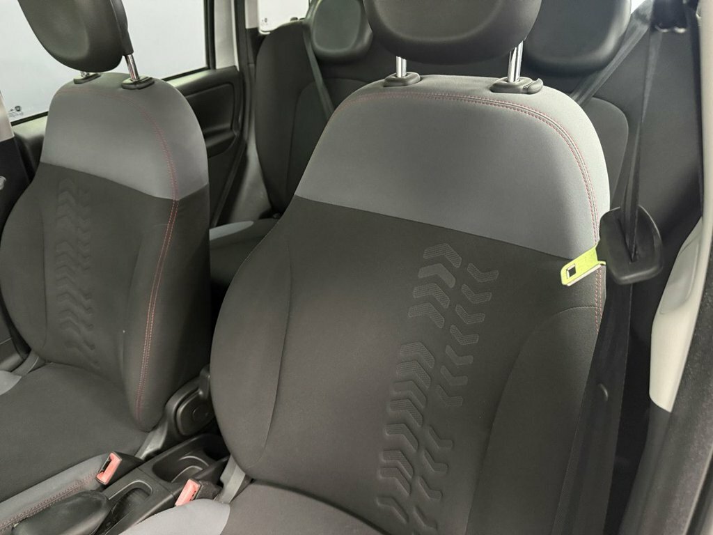Fiat Panda 1.2 City Cross Green #27