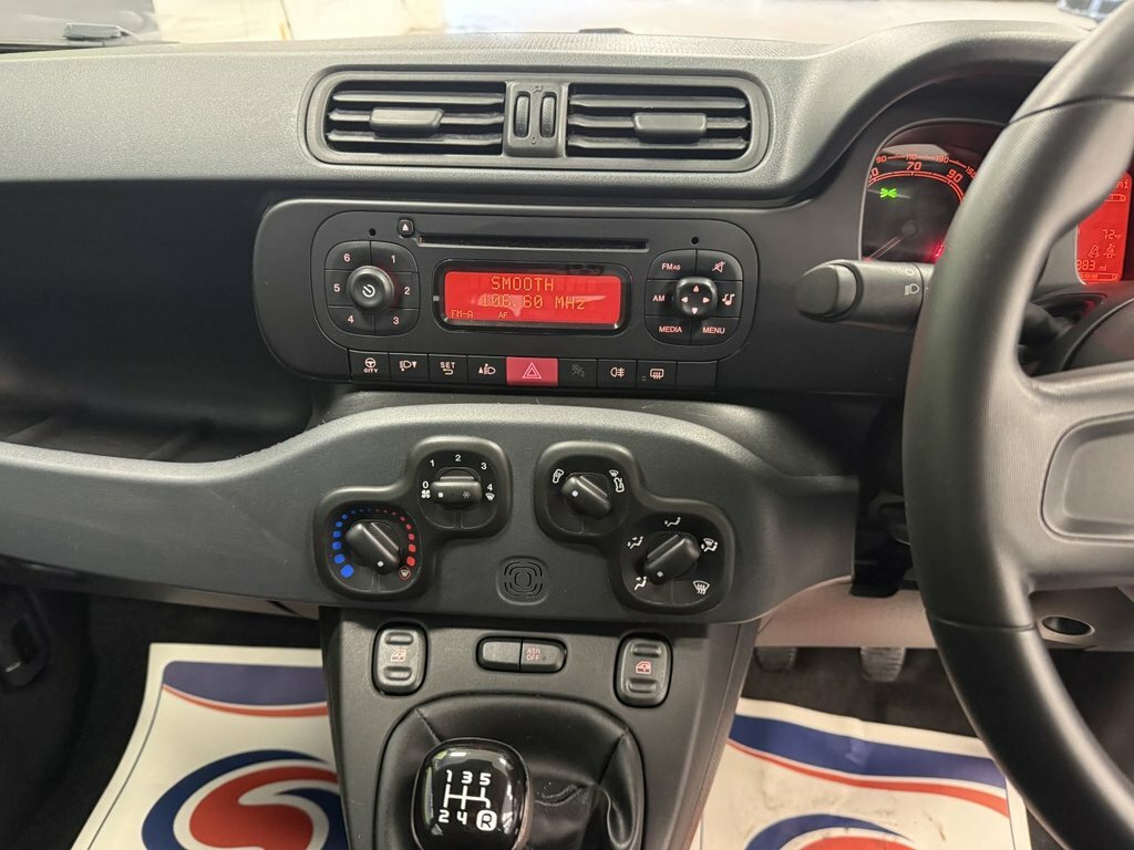 Fiat Panda 1.2 City Cross Green #20