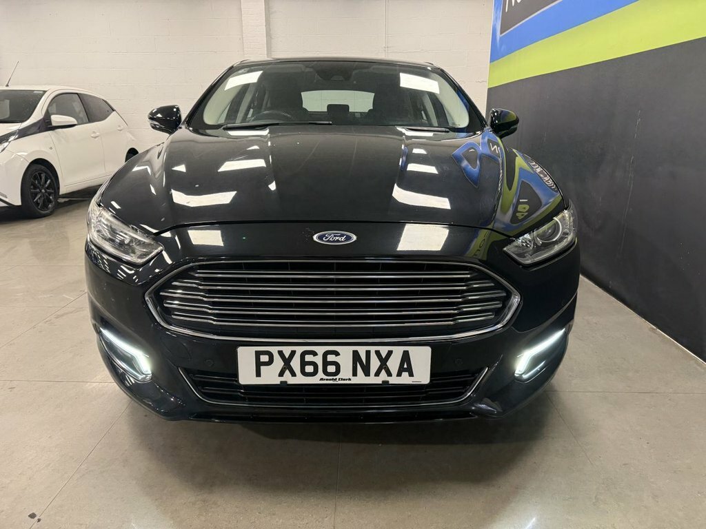 Ford Mondeo Silver #7