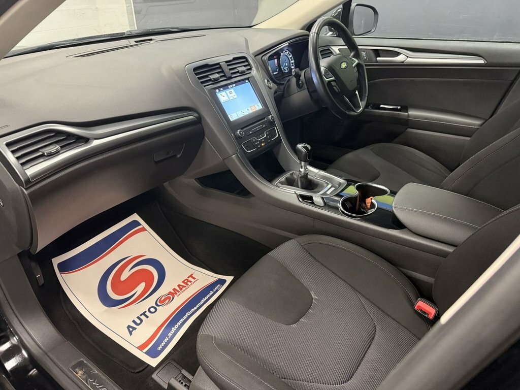 Ford Mondeo Silver #28
