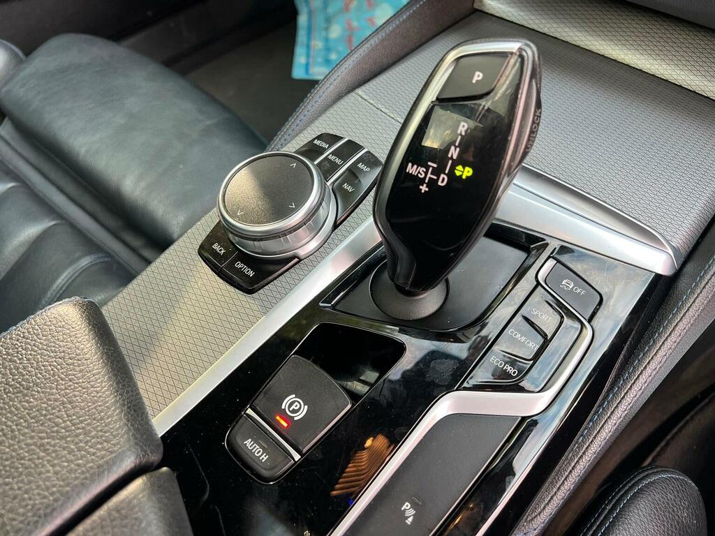 BMW 5 Series 2.0 520D Mht M Grey #27