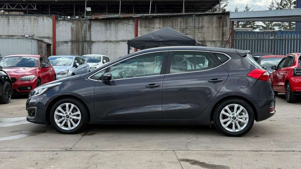 Kia Ceed 2 Silver #5