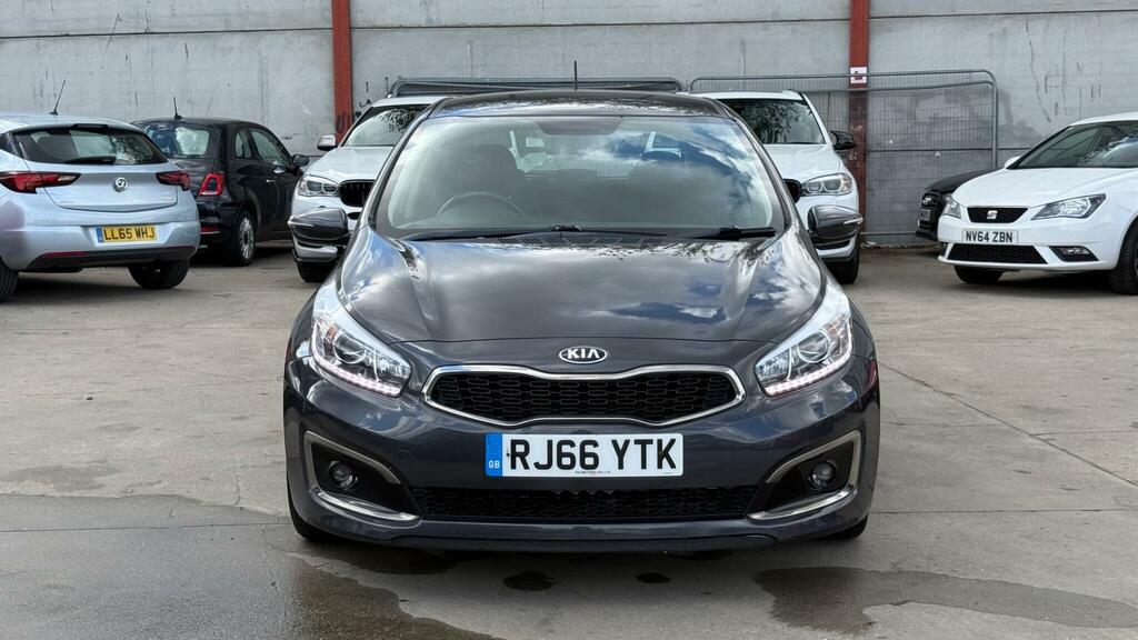 Kia Ceed 2 Silver #2